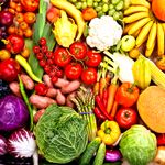 رابطه رژیم غذایی غنی از میوه‌ها و سبزیجات و خطر ابتلا به چاقی