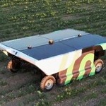 نابودی آفت‌های کشاورزی با ربات خودران خورشیدی